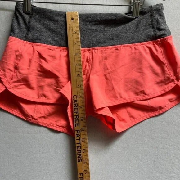 Lululemon Athletica Run Speed Shorts Sz 4 - Picture 8 of 10